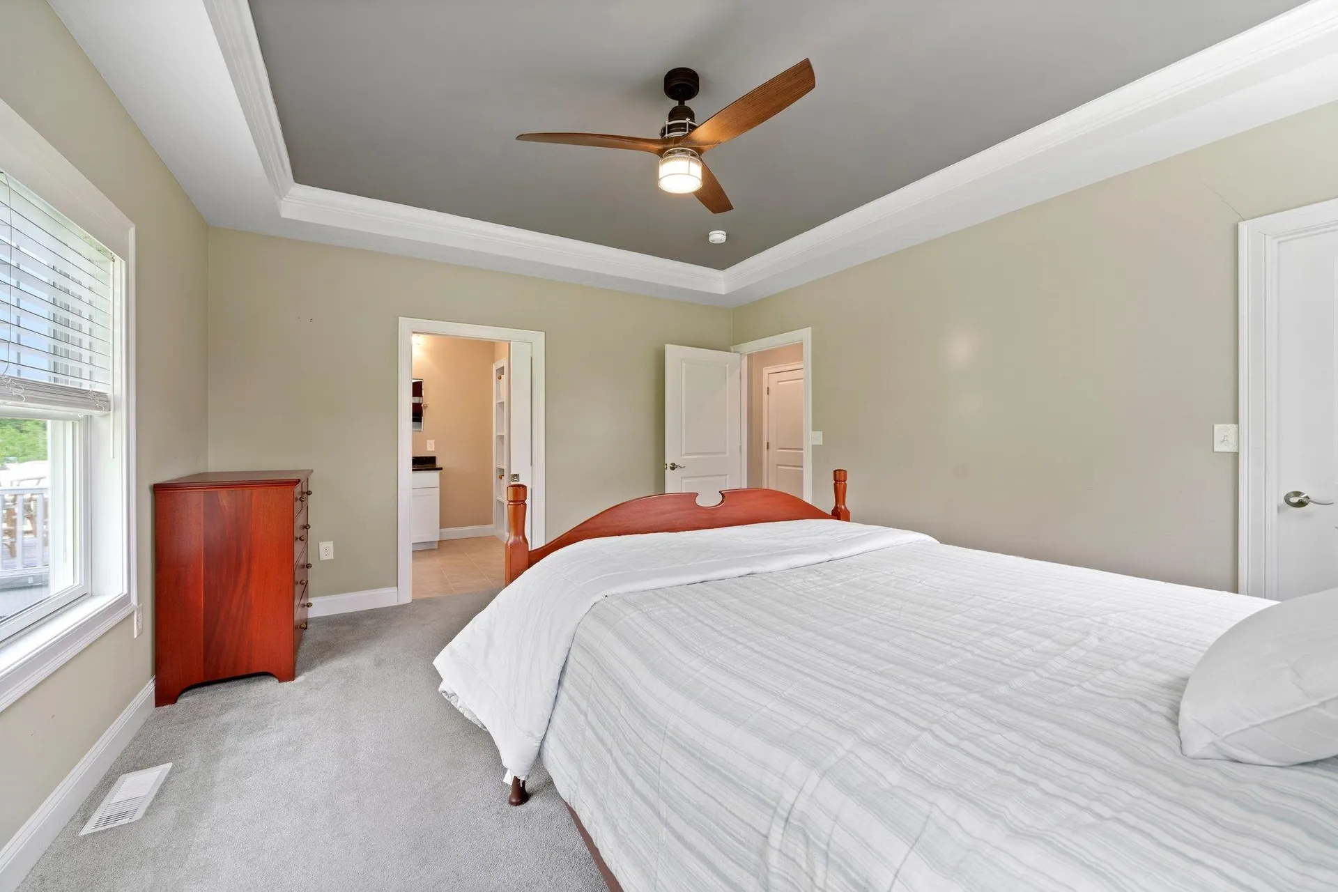 9 Chadwick Circle Windham NH 03087