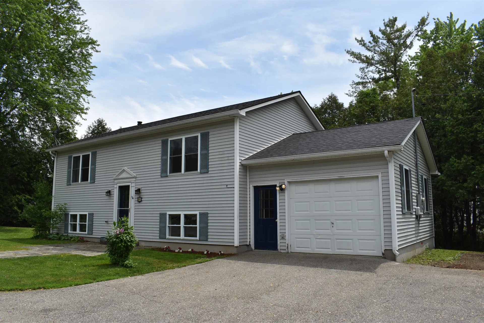 37 Danyow Drive Middlebury VT 05753