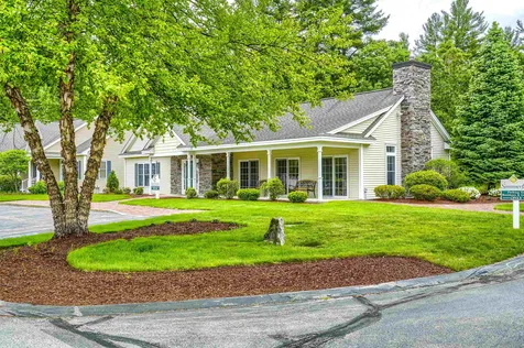 5 Summerfield Way Amherst NH 03031
