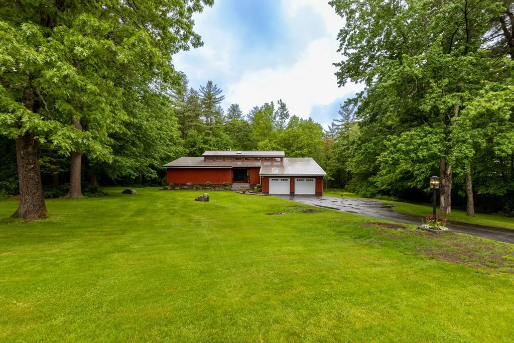 16 Ashbrook Road Exeter NH 03833