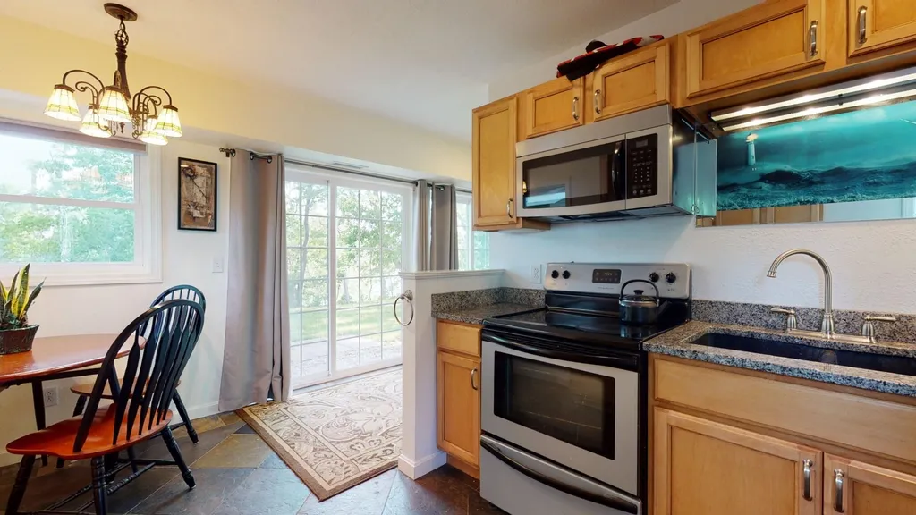 447 River Road Colchester VT 05446