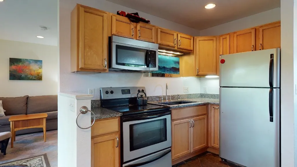 447 River Road Colchester VT 05446