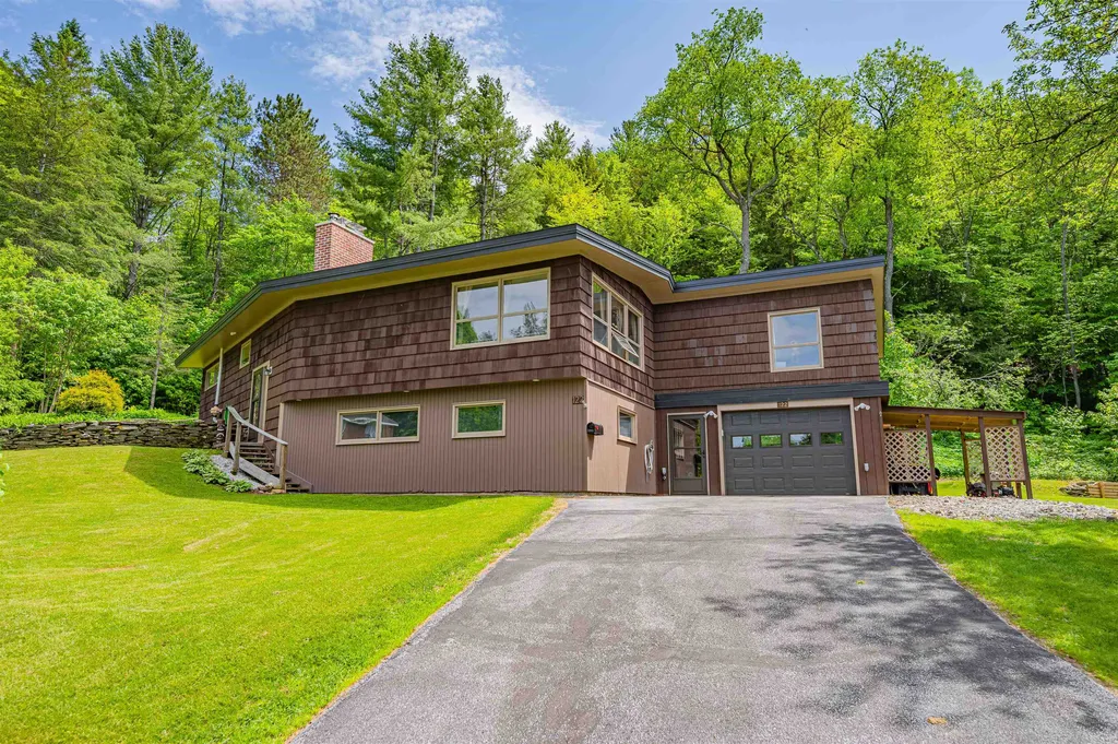 122 Winter Street Northfield VT 05663