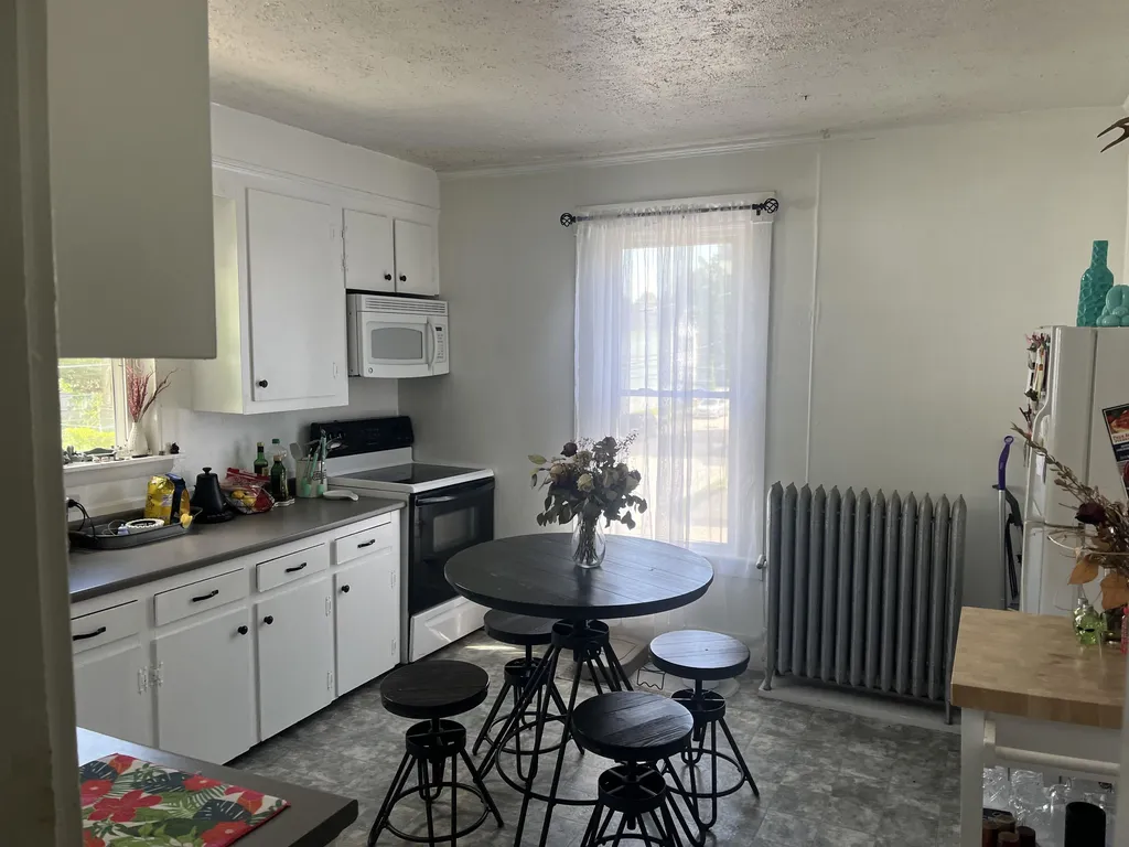 18 Maple Street Dover NH 03820