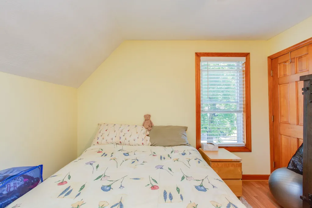 611 Howe Street Manchester NH 03103