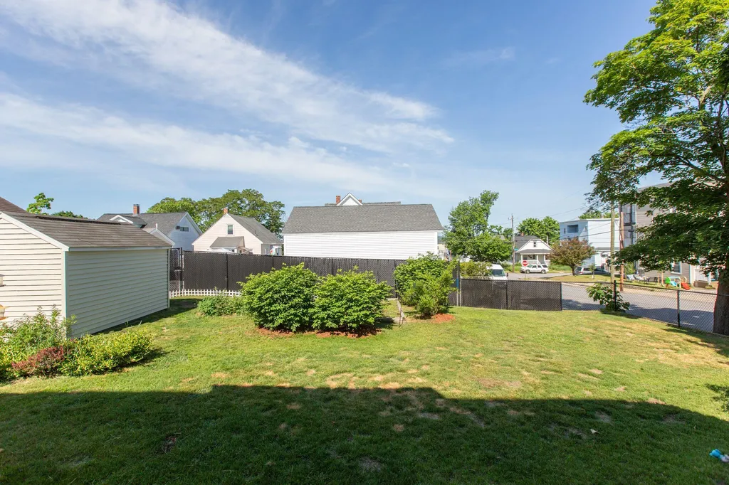 611 Howe Street Manchester NH 03103