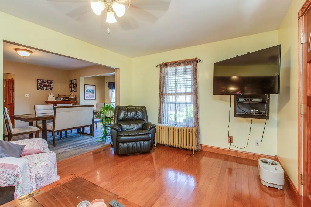 611 Howe Street Manchester NH 03103