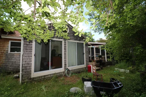 456 Union Street Peterborough NH 03458