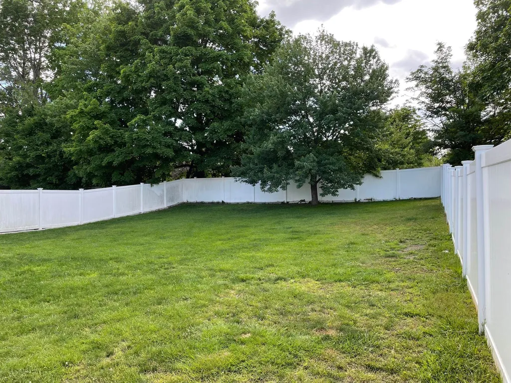 10 Maple Ridge Road Seabrook NH 03874