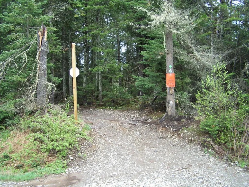 10 Farr Road Pittsburg NH 03592