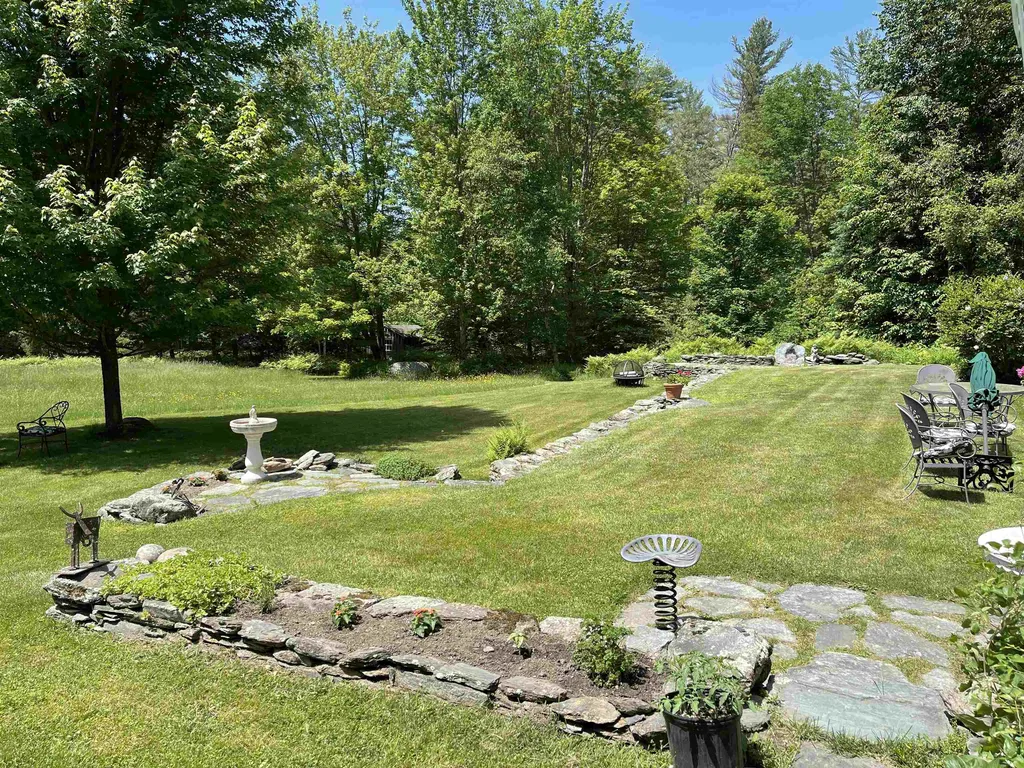201 Strong Road Waitsfield VT 05673