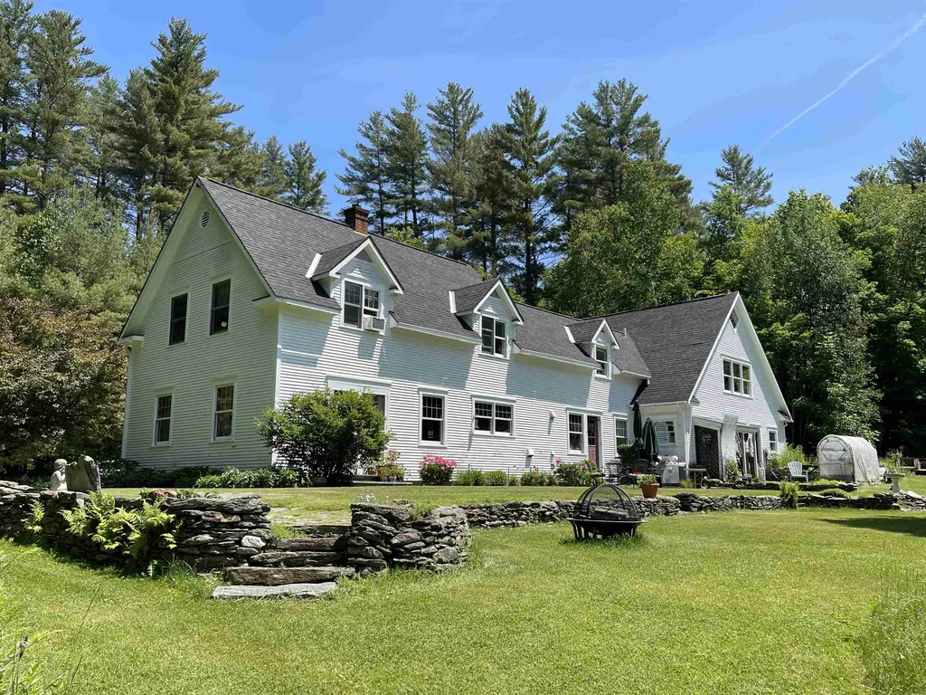 201 Strong Road Waitsfield VT 05673