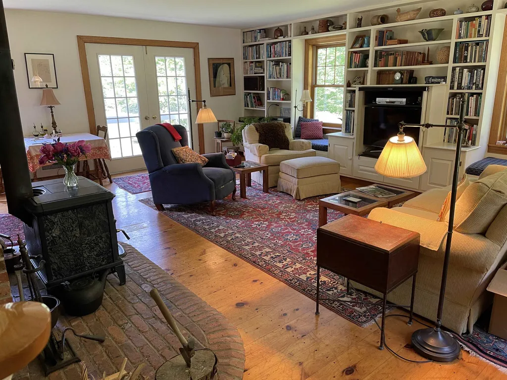 201 Strong Road Waitsfield VT 05673
