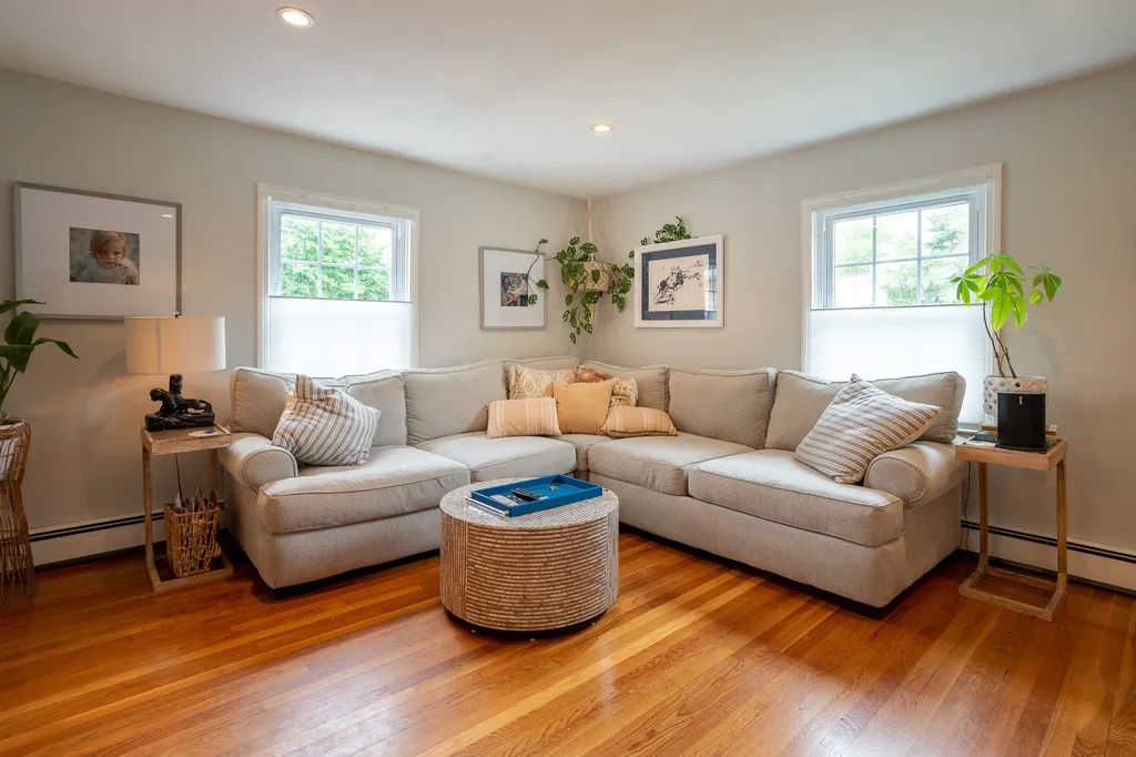 5 Cogger Street Hampton NH 03842