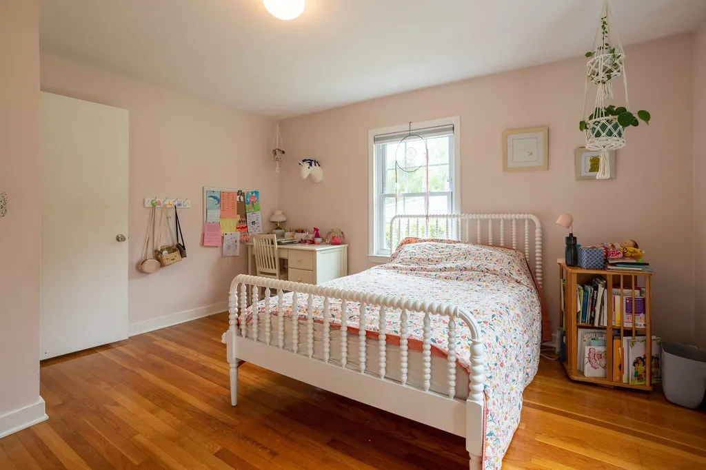 5 Cogger Street Hampton NH 03842
