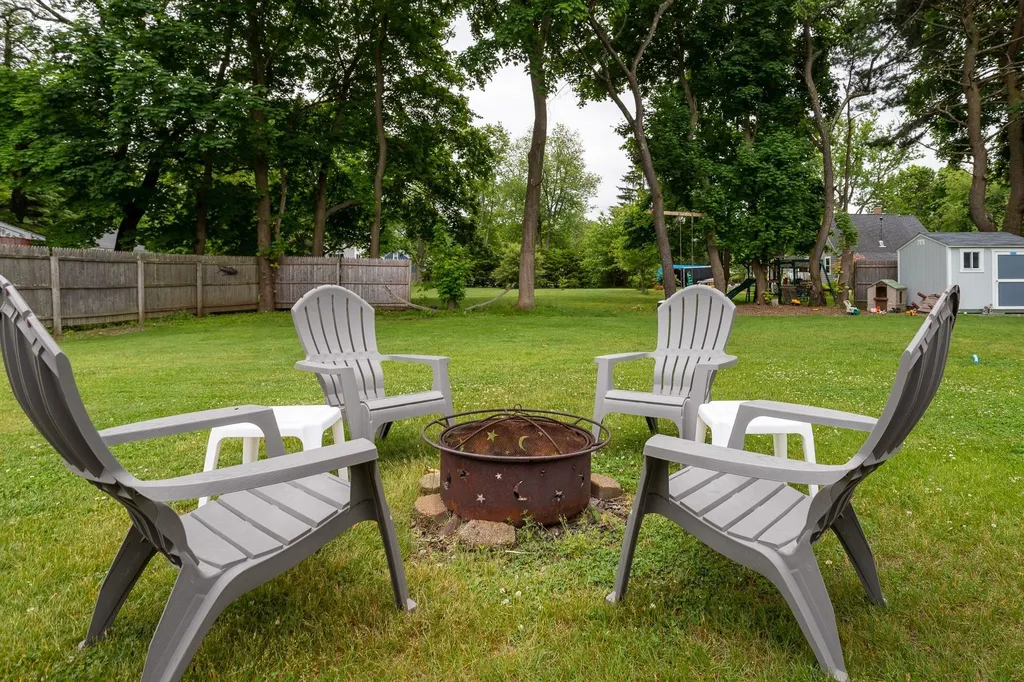 5 Cogger Street Hampton NH 03842