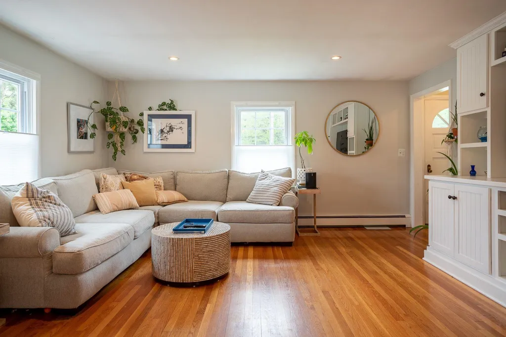 5 Cogger Street Hampton NH 03842