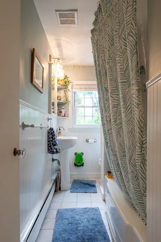 5 Cogger Street Hampton NH 03842