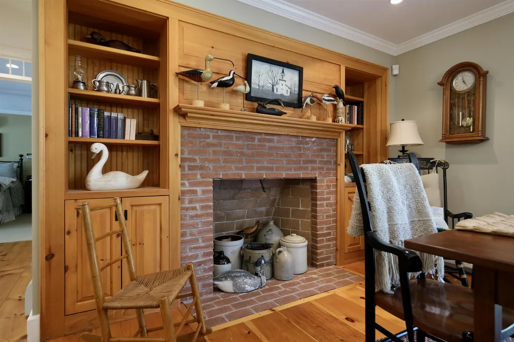287 Middle Road Tuftonboro NH 03816