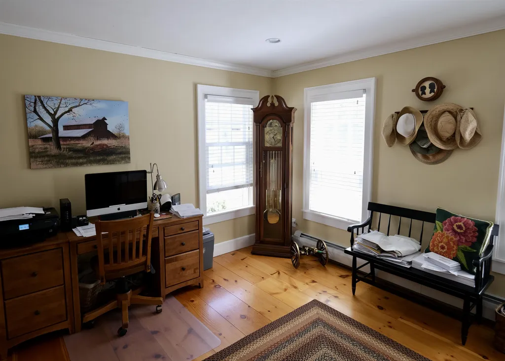 287 Middle Road Tuftonboro NH 03816