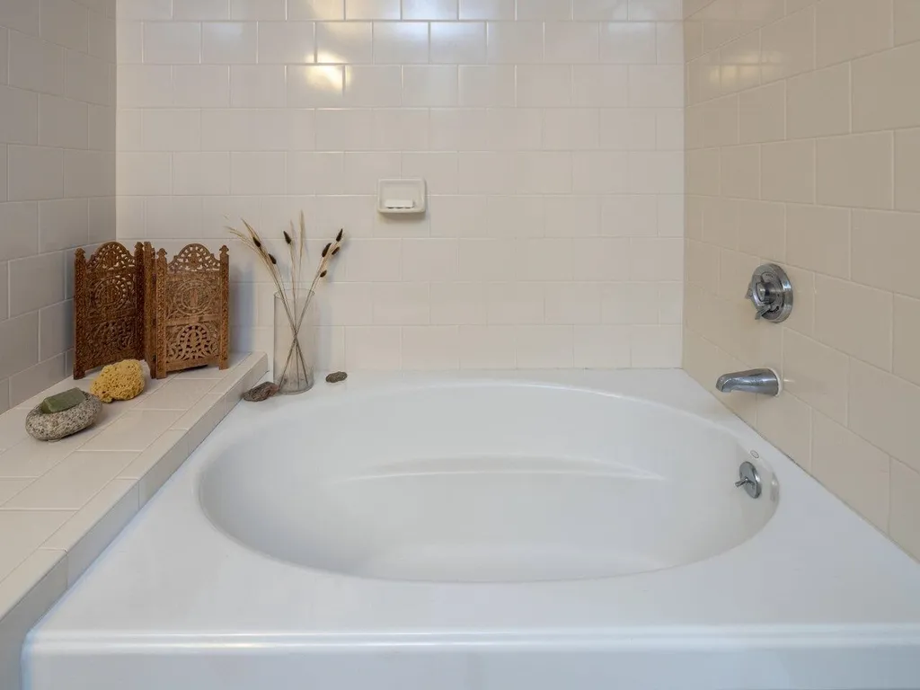 60 Winooski Falls Way Winooski VT 05404