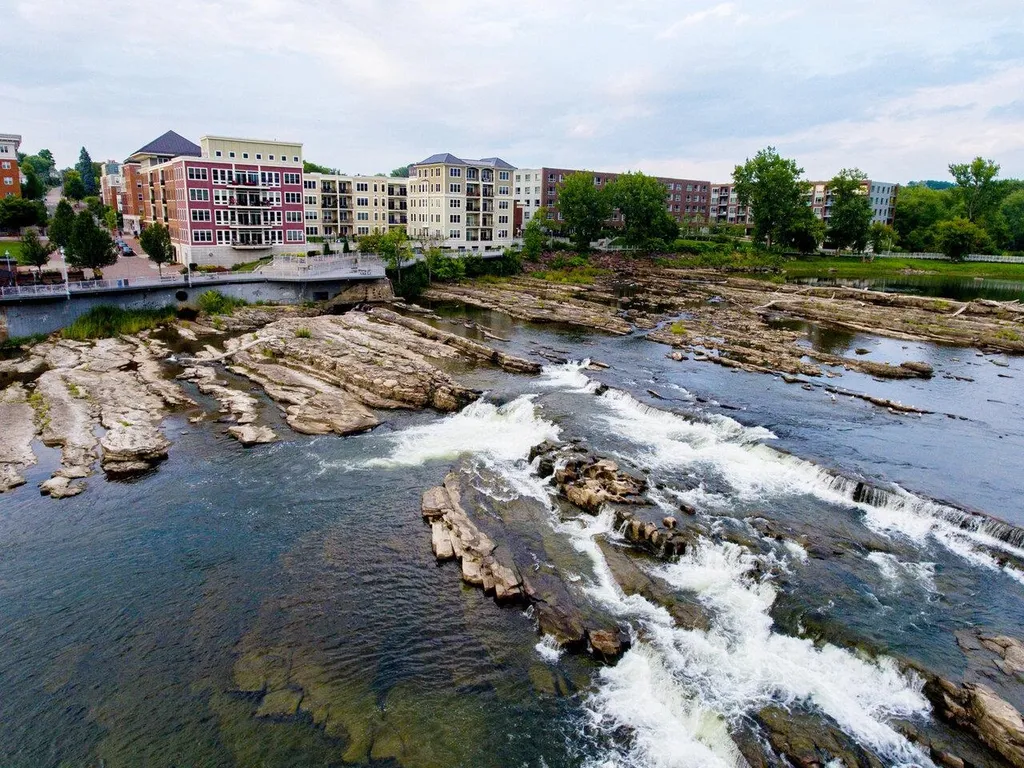 60 Winooski Falls Way Winooski VT 05404
