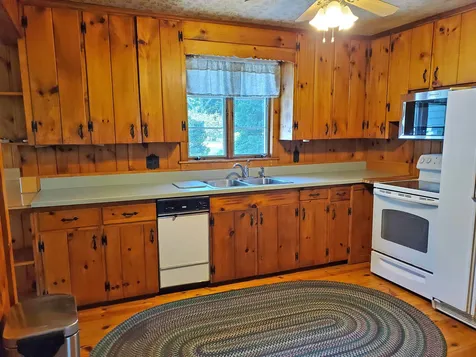85 Tyler Street Brattleboro VT 05301