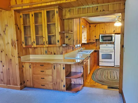 85 Tyler Street Brattleboro VT 05301