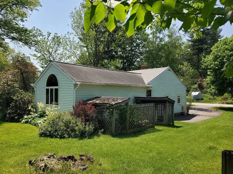 85 Tyler Street Brattleboro VT 05301