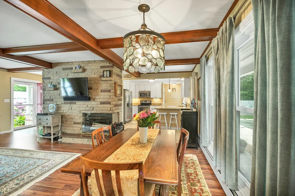252 Holman Street Laconia NH 03246