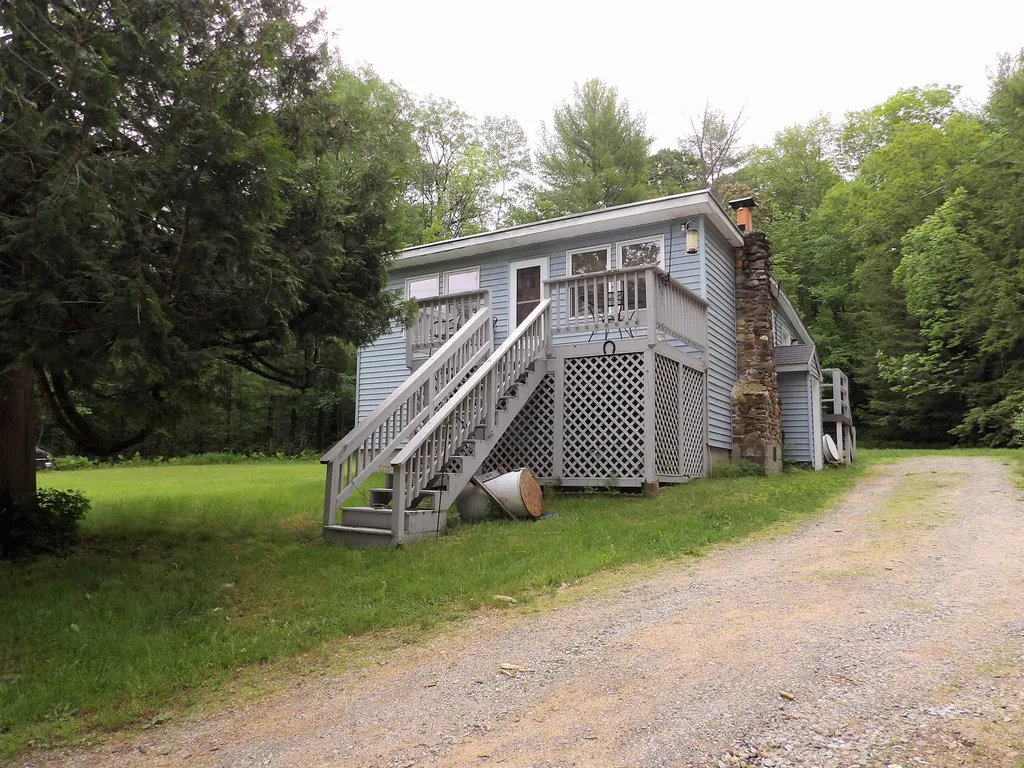39 Gile Pond Road Franklin NH 03235