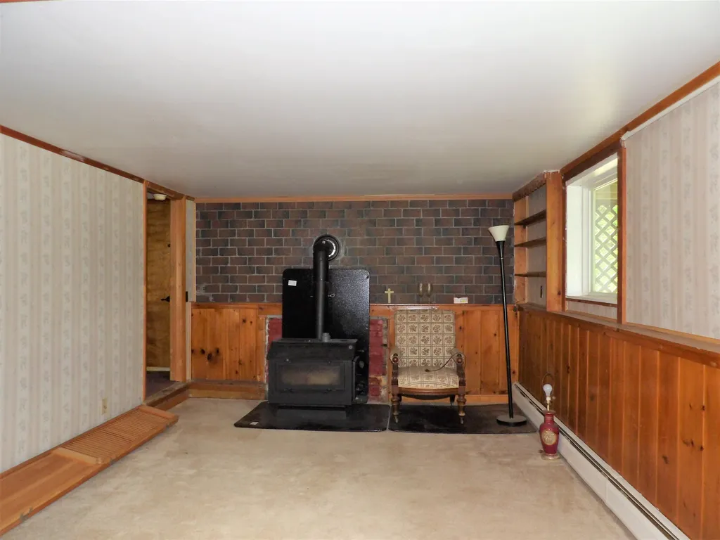 39 Gile Pond Road Franklin NH 03235