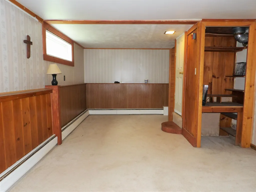 39 Gile Pond Road Franklin NH 03235