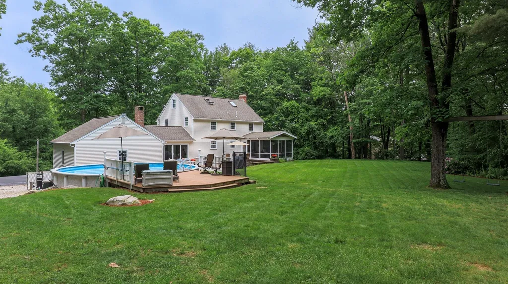40 Naticook Road Merrimack NH 03054