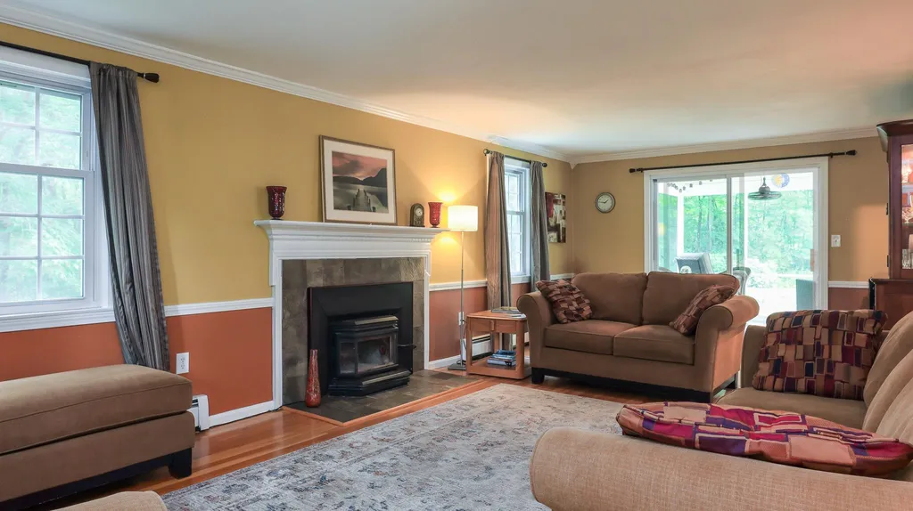 40 Naticook Road Merrimack NH 03054