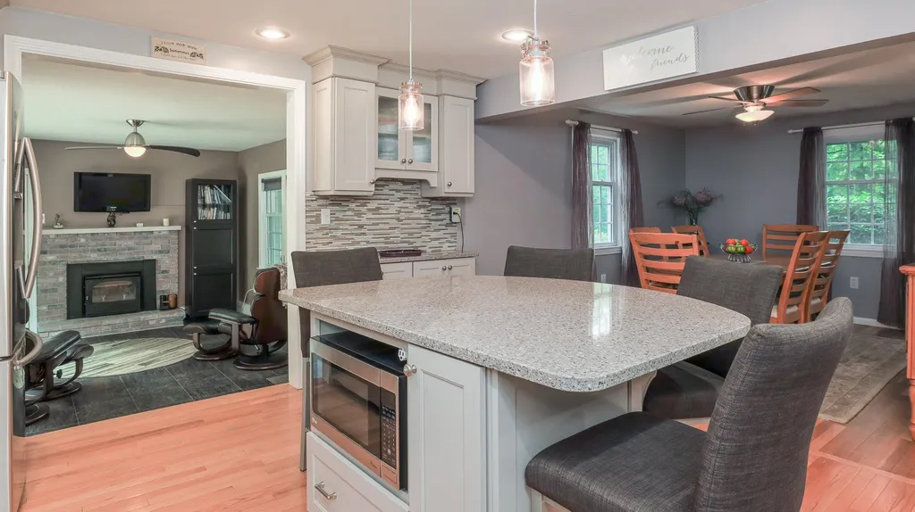 40 Naticook Road Merrimack NH 03054