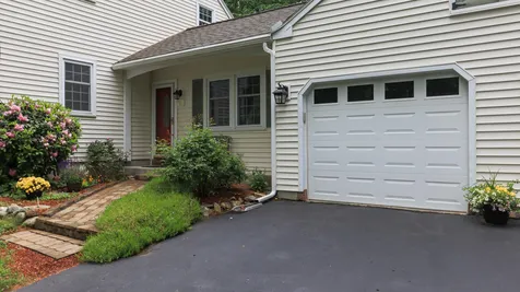 40 Naticook Road Merrimack NH 03054
