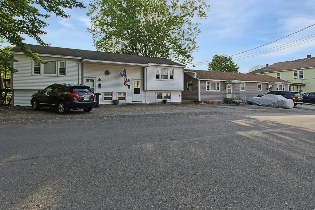 13-15 4th Street Nashua NH 03060