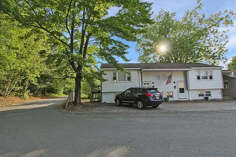 13-15 4th Street Nashua NH 03060