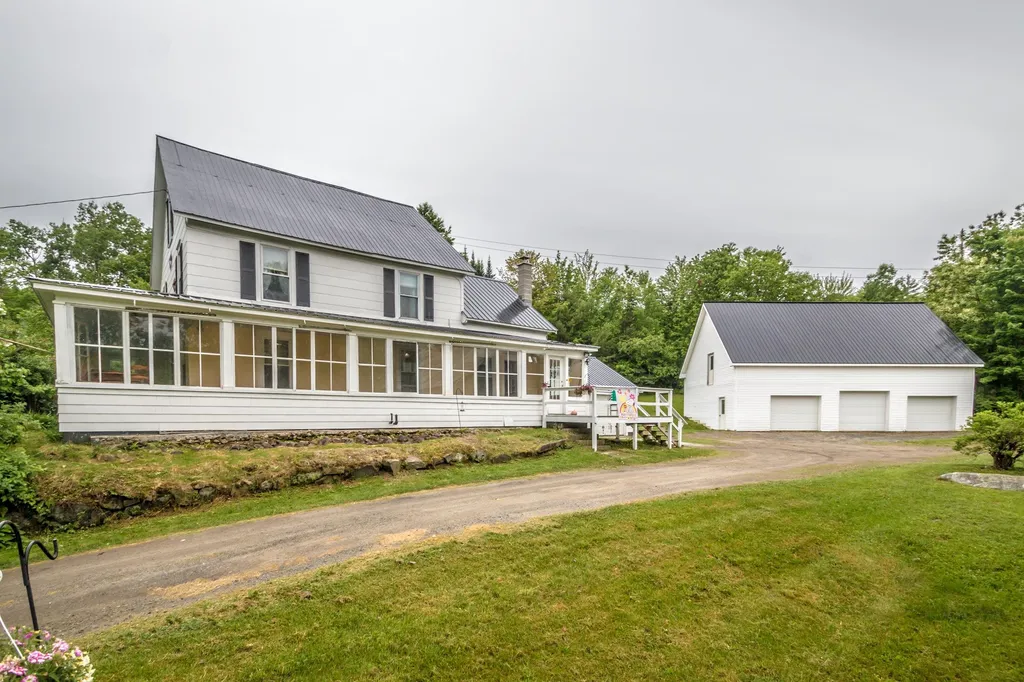 198 Walker Pit Road Lunenburg, VT Real Estate MLS 4913800