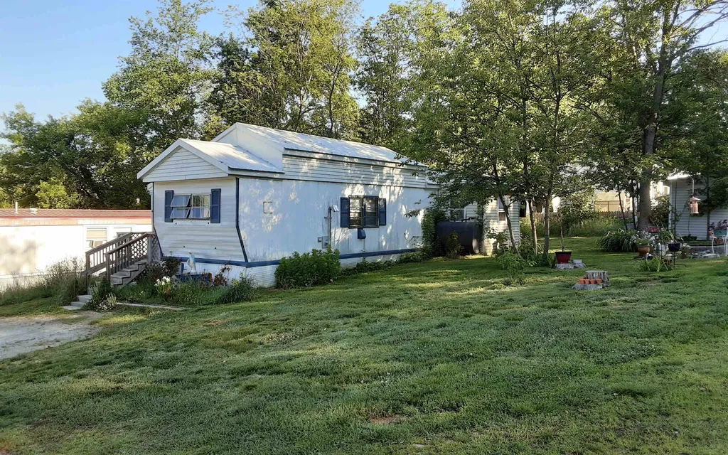 6 Washington Avenue Allenstown NH 03275