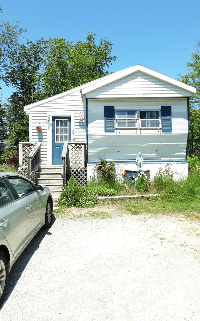 6 Washington Avenue Allenstown NH 03275