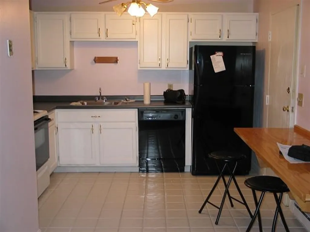 185 Lita Lane Newmarket NH 03827