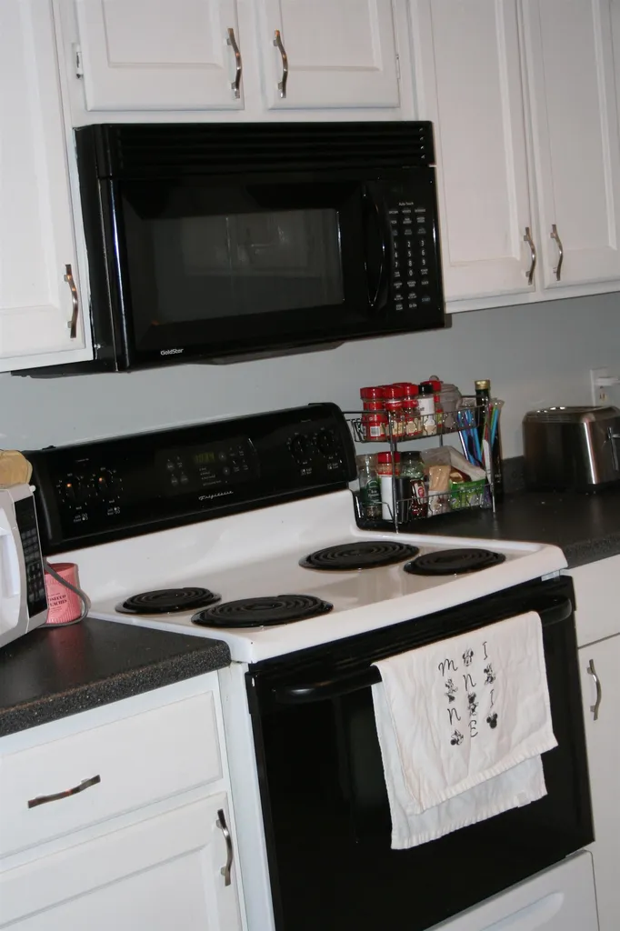 185 Lita Lane Newmarket NH 03827
