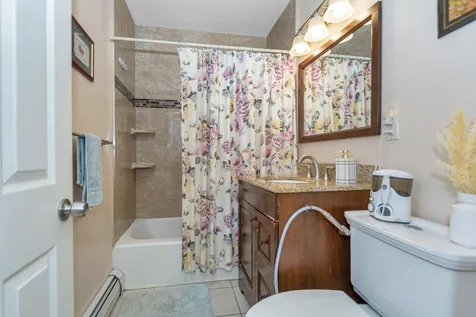 7 Cluff Road Salem NH 03079
