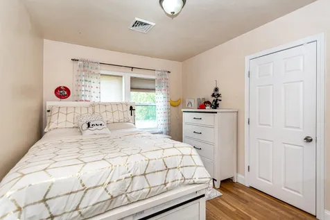 7 Cluff Road Salem NH 03079