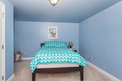7 Cluff Road Salem NH 03079