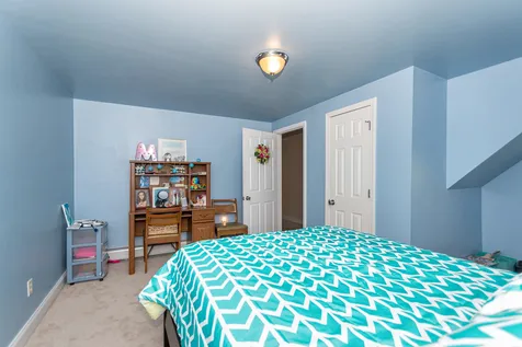 7 Cluff Road Salem NH 03079