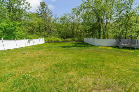 7 Cluff Road Salem NH 03079