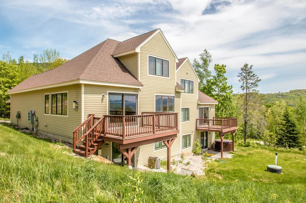 59 East Field Road Jackson NH 03846
